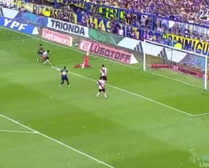 Με Μερεντιέλ η Μπόκα Τζούνιορς 2-0 την Ρίβερ Πλέιτ (video)