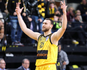 Η σεζόν... εκτόξευσης του Νετζήπογλου στην ΑΕΚ με ρεκόρ καριέρας στα τρίποντα Η σεζόν... εκτόξευσης του Νετζήπογλου στην ΑΕΚ με ρεκόρ καριέρας στα τρίποντα