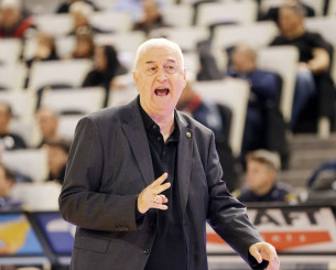 Σάκοτα: «Δεν κουραστήκαμε καθόλου γιατί δεν παίξαμε» Σάκοτα: «Δεν κουραστήκαμε καθόλου γιατί δεν παίξαμε»