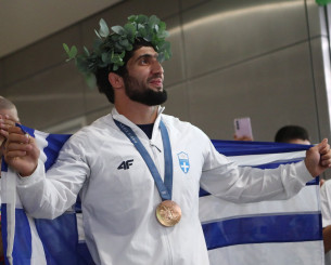 Ο Κουρουγκλίεφ στον τελικό του Ευρωπαϊκού πρωταθλήματος πάλης Ο Κουρουγκλίεφ στον τελικό του Ευρωπαϊκού πρωταθλήματος πάλης