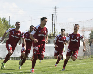 Η «βασίλισσα του κάμπου» στη Super League - Πρωταθλήτρια η ΑΕΛ (vids) Η «βασίλισσα του κάμπου» στη Super League - Πρωταθλήτρια η ΑΕΛ (vids)
