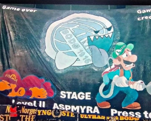 Τρομερό πανό από τους οπαδούς της Μπόντο Γκλιμτ με... Super Mario και Ρώμη! Τρομερό πανό από τους οπαδούς της Μπόντο Γκλιμτ με... Super Mario και Ρώμη!