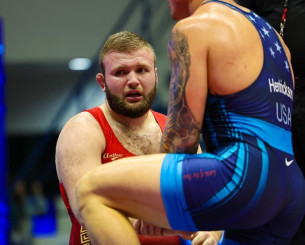 Ο Χοσόνοφ θα παλέψει για το χάλκινο στο Ευρωπαϊκό πάλης! Ο Χοσόνοφ θα παλέψει για το χάλκινο στο Ευρωπαϊκό πάλης!