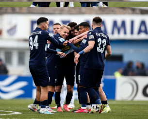 Προπονητής παραιτήθηκε από ιστορική ελληνική ομάδα μετά από βαριά ήττα στο Κύπελλο