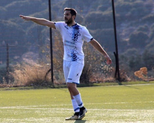 Έτσι παίρνει πρωτάθλημα ο Κώστας Μανωλάς (vid) Έτσι παίρνει πρωτάθλημα ο Κώστας Μανωλάς (vid)