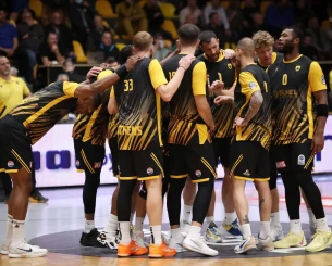 Προετοιμασία μετ' εμποδίων στην ΑΕΚ: Πρόβλημα για τέσσερις παίκτες