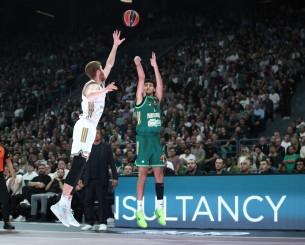 Σαμοντούροβ: «Η ομάδα είναι έτοιμη για το παιχνίδι με την Παρτίζαν - Ο κόσμος μας δίνει ώθηση» (video)