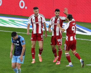 Ο φλύαρος Ολυμπιακός χρειάστηκε ξανά τον Τζολάκη μέχρι να καθαρίσει ο Ταρέμι