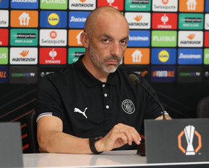 Απίθανο σκηνικό στο Ισραήλ: Οπαδοί της Μακάμπι επιτέθηκαν στο σπίτι του προπονητή της ομάδας (video)