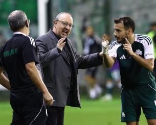 Μπενίτεθ: Οι 4 παίκτες που έχει βάλει και στα 6 ματς του - Η μεγάλη έκπληξη