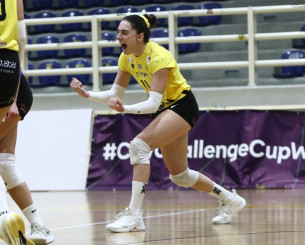 H AEK έκανε το πρώτο βήμα κόντρα στην Βαλεφόλια για να μπει στις «16» του CEV Challenge Cup