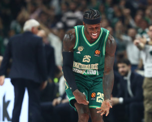 Τι σημαίνει ο πανηγυρισμός του Κέντρικ Ναν με τη...μαγειρική