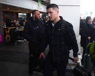 Ξεκίνησε το ταξίδι της για Φλωρεντία η ΑΕΚ