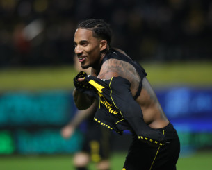 Λυτρωτής ο Ντούντου, ο Άρης επέστρεψε στα τρίποντα σε φινάλε-θρίλερ με την ΑΕΛ Novibet