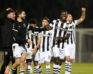 Πως αντέδρασαν παίκτες και κόσμος στο γκολ της νίκης του ΠΑΟΚ στη Λιβαδειά (video)