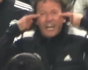 Ο απλήρωτος συνεργάτης του Πογιέτ στην Εθνική Ελλάδας αποχωρεί από την Κορέα, μετά τον σάλο που προκάλεσε η ρατσιστική χειρονομία του