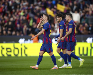 Η Μπαρτσελόνα με ανατροπή «πάτησε» κορυφή στα γενέθλια της