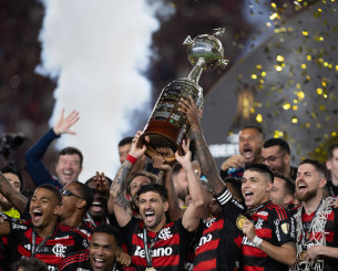 Η Φλαμένγκο νίκησε την Παλμέιρας του Αμπέλ Φερέιρα και στέφθηκε για τέταρτη φορά Βασίλισσα του Copa Libertadores