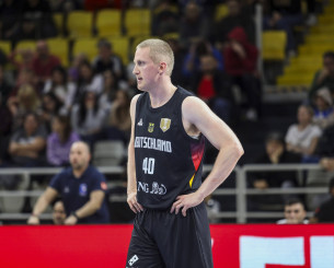 Με όνομα βαρύ σαν ιστορία: Ο Κόλιν Βελπ στον δρόμο που χάραξε ο πατέρας του Κρίστιαν