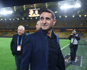 Η πρώτη είσοδος του Μανόλο Χιμένεθ στο γήπεδο της ΑΕΚ (video)