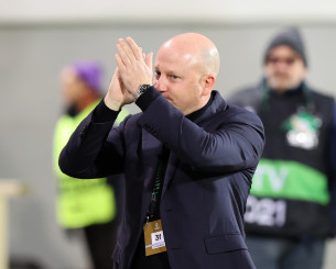 Η ΑΕΚ «χτίζει» νίκες με τη δύναμη της άμυνας