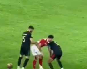 Σοκαριστική επίθεση με μαχαίρι σε ποδοσφαιριστή στο Champions League Αφρικής (video)