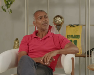 Ο 59χρονος Ρομάριο χώρισε με την 22χρονη κοπέλα του - Η μυστηριώδης ξανθιά που μπήκε στη ζωή του