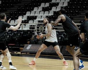 Προπόνηση με Ταϊρί και Άλεν στον ΠΑΟΚ