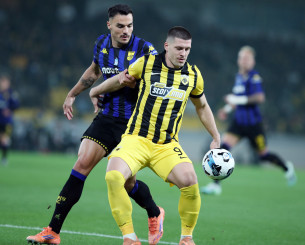 Γιόβιτς-Γκατσίνοβιτς διαθέσιμοι για το ματς με τον Άρη στο Χαριλάου