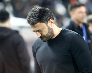 Ο διάλογος Καρυπίδη- Λανουά πριν τα… διαιτητικά λάθη στην Τούμπα