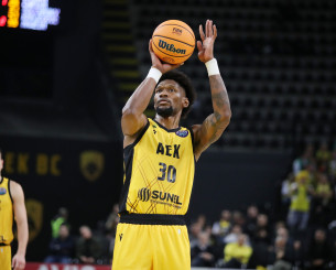 Η παρουσία του ατζέντη του Σίλβα στην Αθήνα και το «όλα είναι πιθανά» για το μέλλον του στην ΑΕΚ