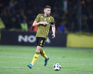 Ο Άρης ψάχνει και για στόπερ - Κίνδυνος χειρουργείου για τον Φαμπιάνο