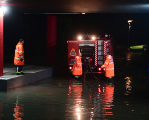 Πλημμύρισε ο περιβάλλων χώρος του ΣΕΦ - Δείτε εικόνες