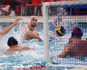 Ολυμπιακός και Παναθηναϊκός οι αήττητοι των ομίλων μετά τη 10 αγωνιστική της Water Polo League