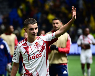 Μουζακίτης: «Είμαστε οι πρώτοι που πιστεύουμε στην πρόκριση» (video)