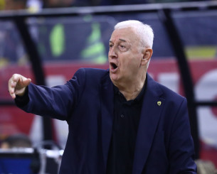 Σάκοτα: «Ξυπνάω το πρωί και δεν ξέρω ποια ομάδα θα παίξει...»