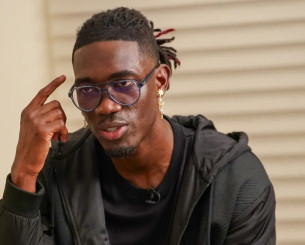 Απολογήθηκε ο Μπισούμα για το περιστατικό με το αέριο γέλιου - «Μετά την ληστεία δεν ήξερα τι έκανα»