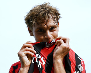 Το «λιοντάρι» και το... λιονταράκι: Πρώτη φορά σε αποστολή της Μίλαν ο γιος του Ιμπραΐμοβιτς