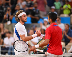 Στο 250άρι της Αδελαϊδας θα παίξουν Τσιτσιπάς και Τζόκοβιτς πριν το Αυστραλιανό Open