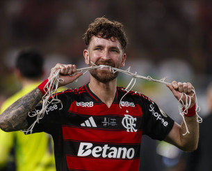 «Ο Ολυμπιακός ενδιαφέρεται για τον Λέο Περέιρα»