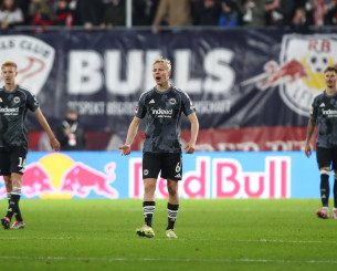 Ο απίθανος λόγος απόλυσης του γιατρού της Άιντραχτ Φρανκφούρτης