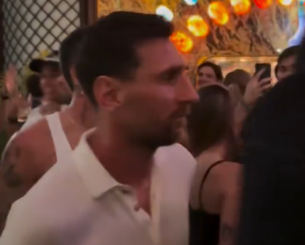 Δεν τον λες και ψυχή της παρέας - Όλοι ξεφάντωσαν για τον τίτλο της Ίντερ Μαϊάμι, ο Μέσι είχε μούτρα (video)