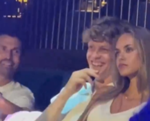 Ο Σίνερ απόλαυσε τη νυχτερινή ζωή του Ντουμπάι πριν δει από κοντά τον «τελικό» της F1