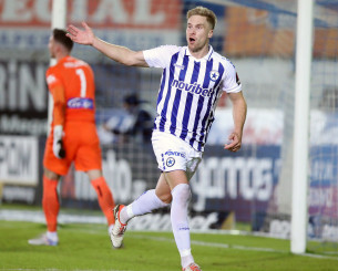 Με πέναλτι το 2-0 του Ατρομήτου απέναντι στον ΠΑΟΚ (video)