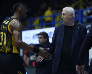 Η ΑΕΚ πρέπει να κάνει τα πάντα για να μην χαθεί η σεζόν την τελευταία μέρα του 2025