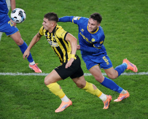 Ενας μοντέρνος box-to-box μέσος: Τι θα προσφέρει στον Παναθηναϊκό ο Κοντούρης