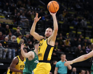 Η ΑΕΚ περιμένει επιστροφές στο must win παιχνίδι με τη Μύκονο