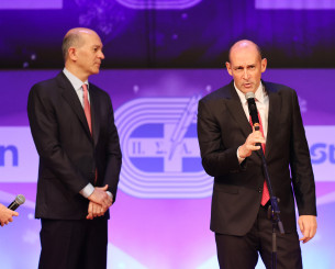 Τιμητική διάκριση του ΠΣΑΤ στους αδερφούς Αγγελόπουλους: «Στόχος μας το μεγαλείο του Ολυμπιακού» (video)