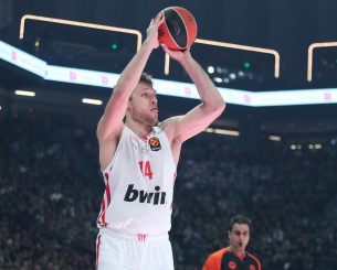 Αταμάν: «Συγχαρητήρια στον Βεζένκοφ, εμείς παίζαμε χωρίς πάουερ φόργουορντ!»