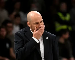 Τα πρώτα λόγια του Πεναρόγια μετά τη «συντριβή» της Παρτίζαν: «Πρέπει να βελτιωθούμε...»